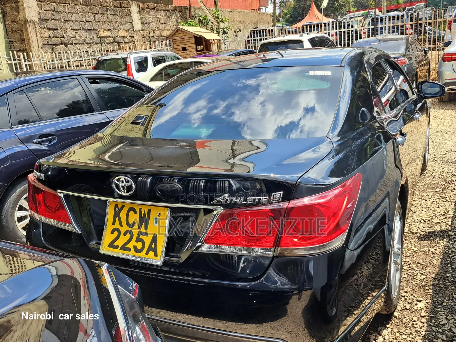 Toyota Crown 2013 Black
