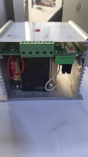 Lovato Battery Charger 12V