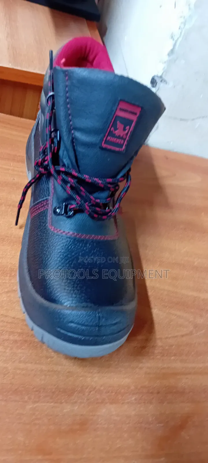 Knicker Safetyboot Size 41