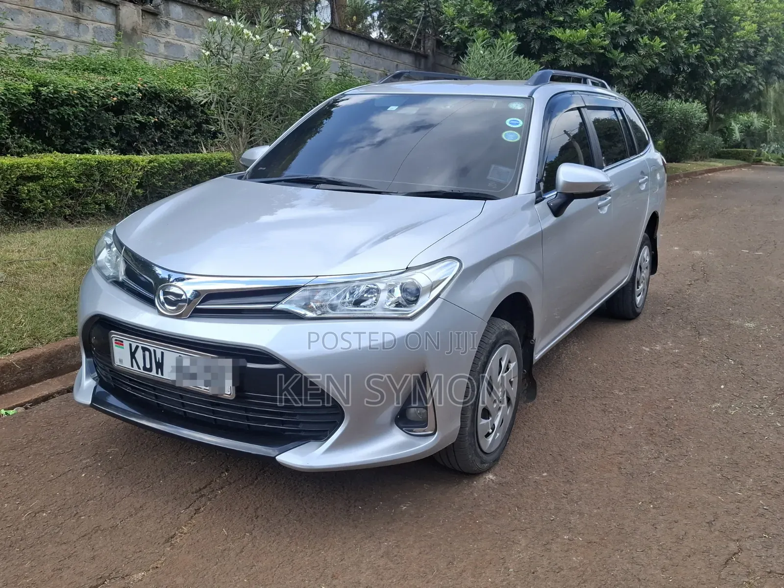 Toyota Corolla Fielder 2019 Silver