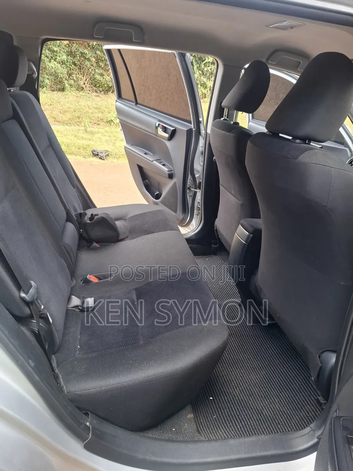 Toyota Corolla Fielder 2019 Silver