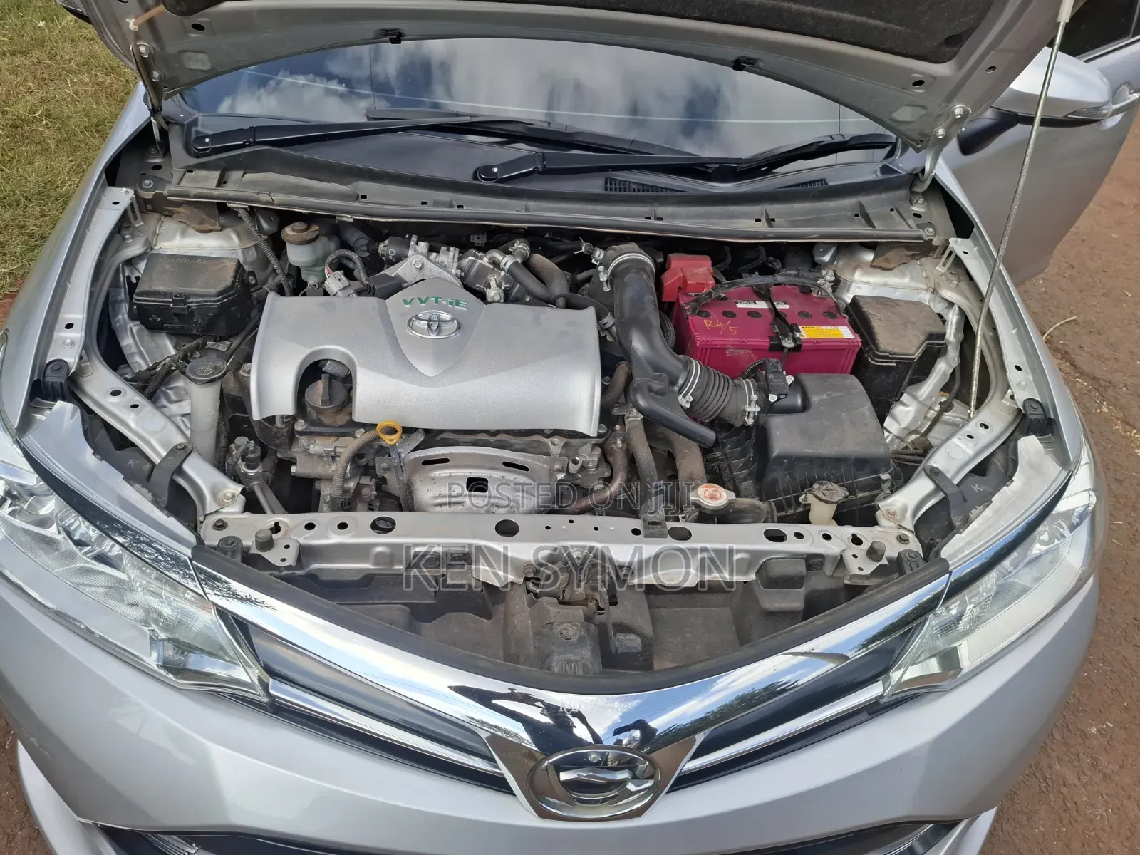 Toyota Corolla Fielder 2019 Silver