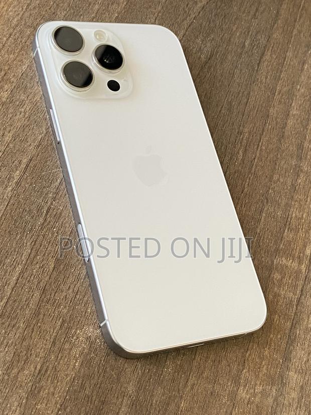 Apple iPhone 16 Pro Max 256 GB White
