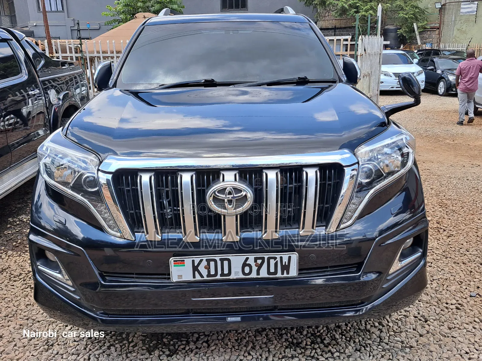 Toyota Land Cruiser Prado 2017 Black