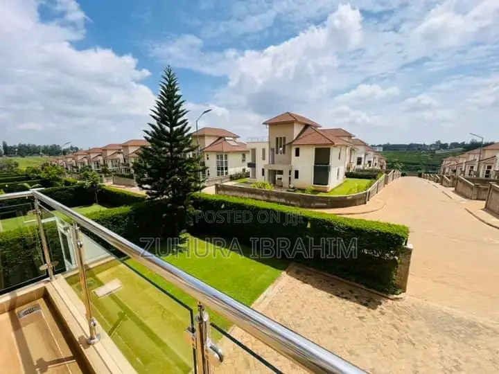 4bdrm Townhouse / Terrace in Runda for rent