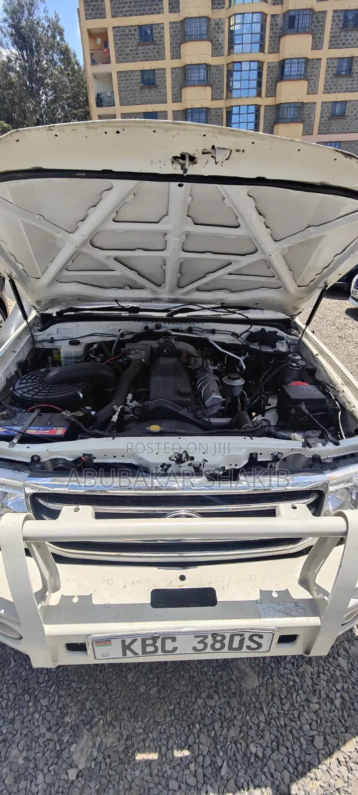 Toyota Land Cruiser 2003 White