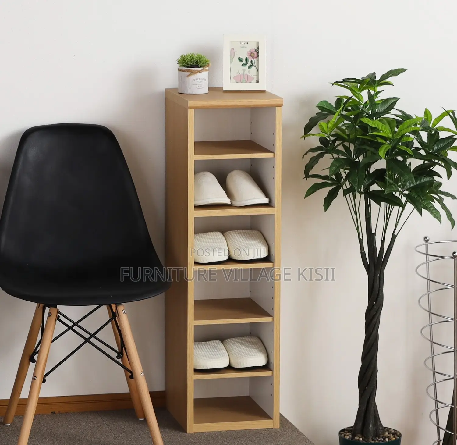 Home Furniture; Black Eames Dining Chair