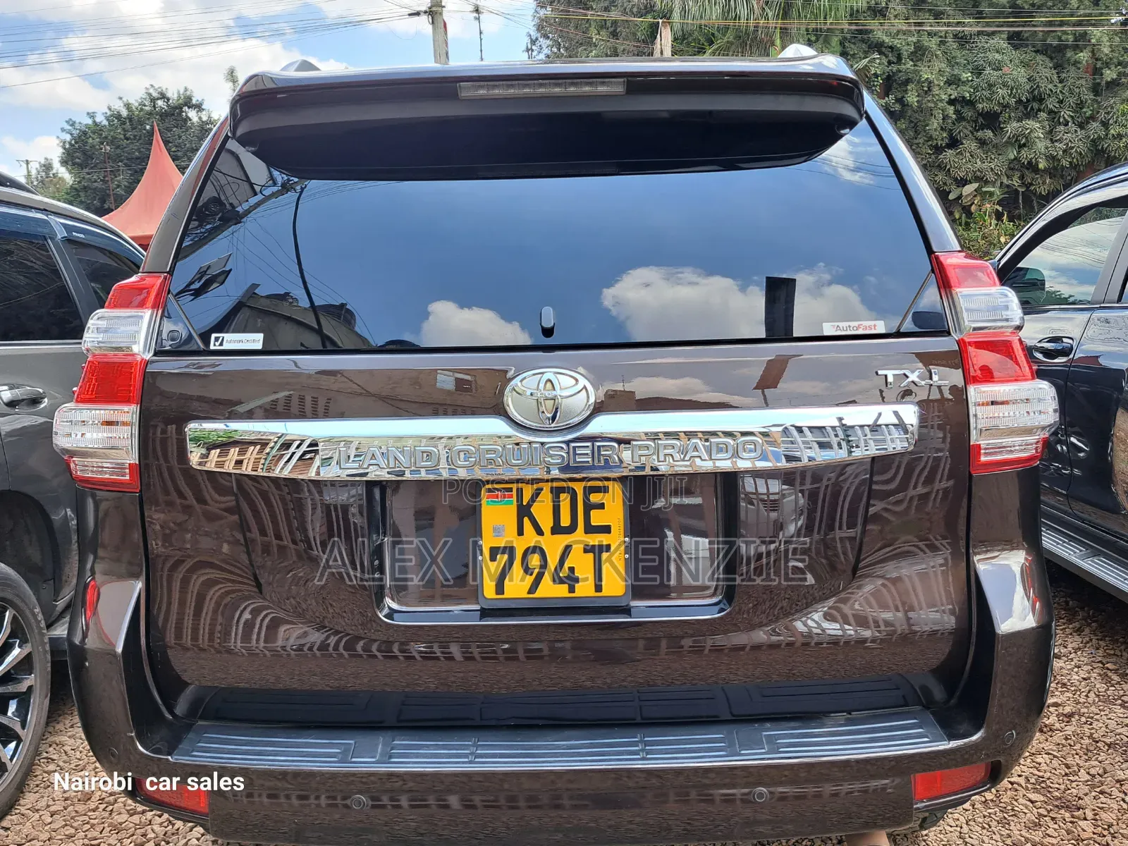 Toyota Land Cruiser Prado 2017 Gold