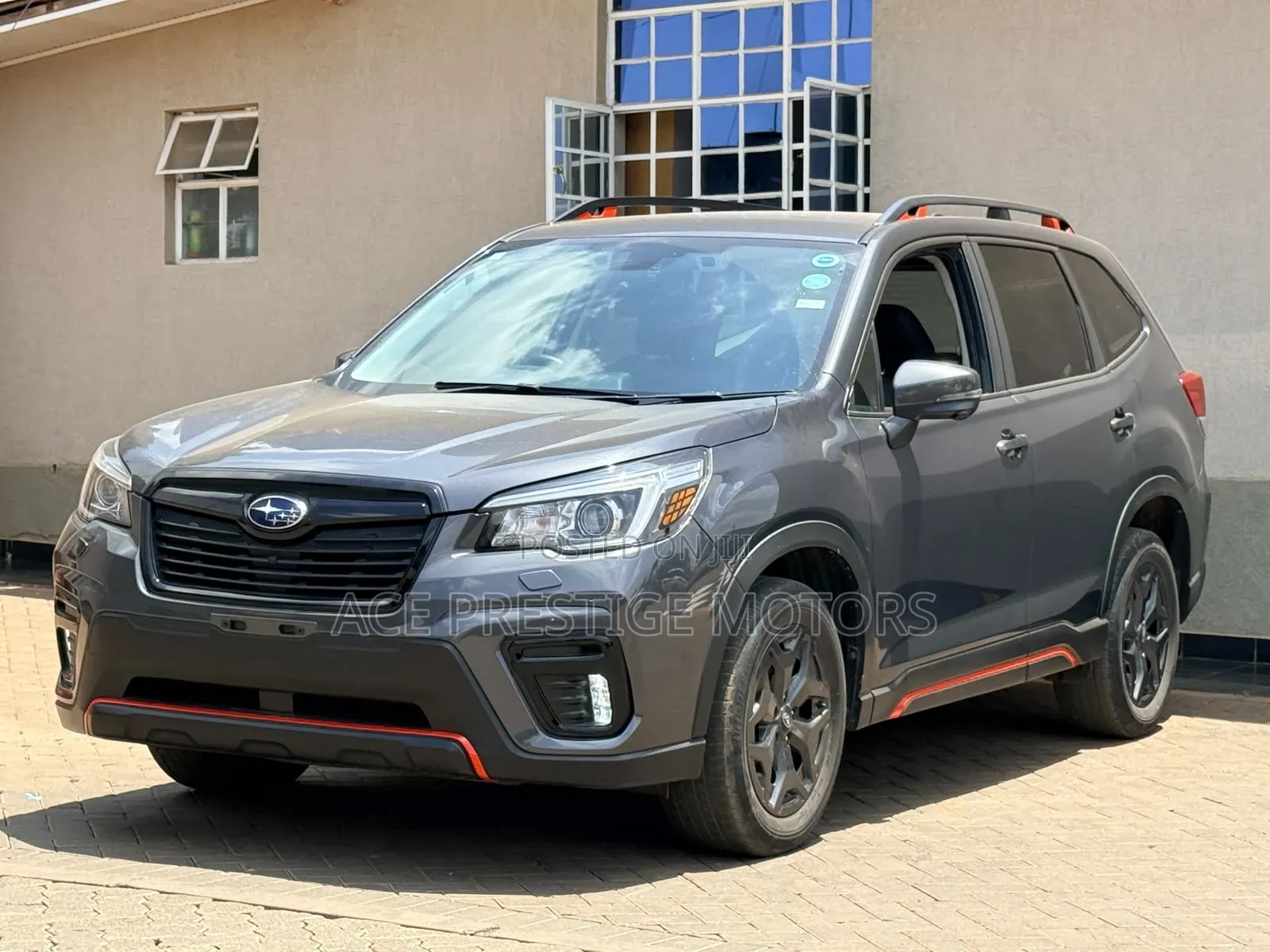 Subaru Forester 2019 Gray