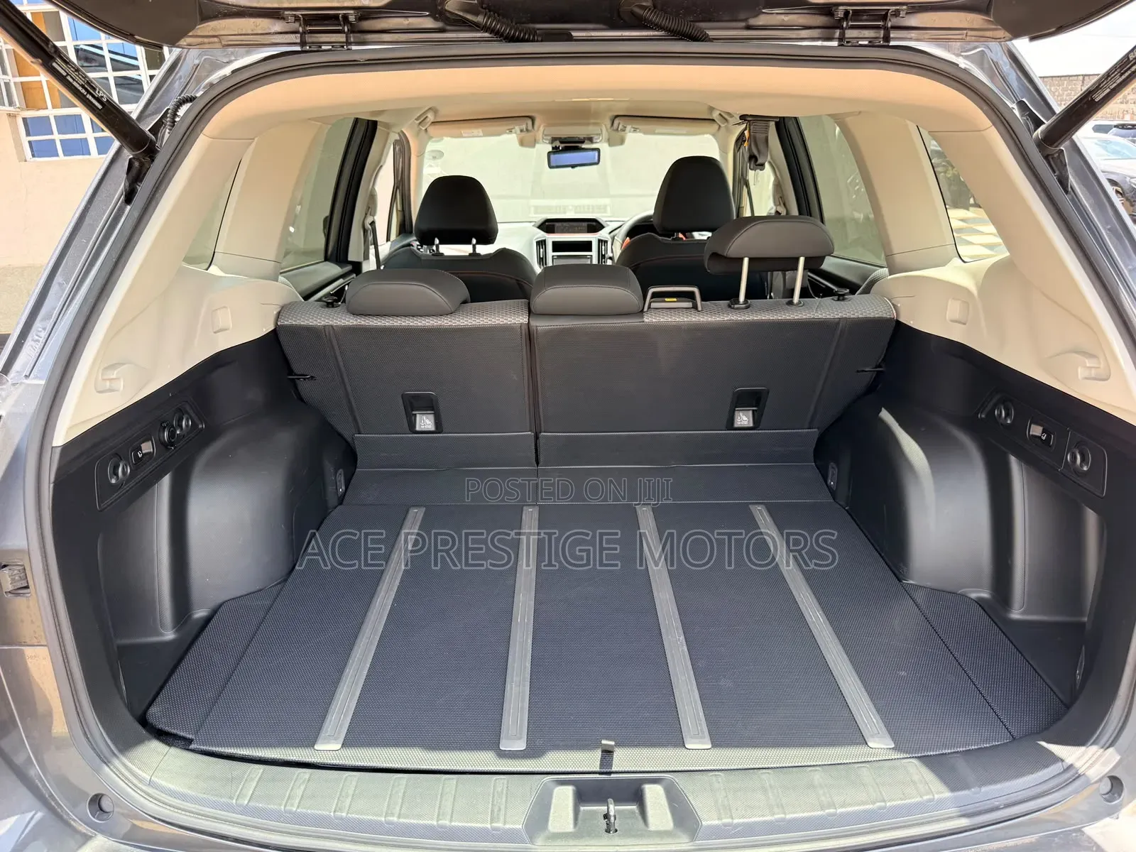 Subaru Forester 2019 Gray