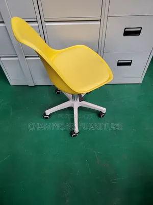 Tulip Task Chair