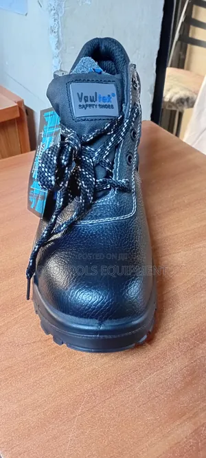 Vaultex Safetyboot Size 36