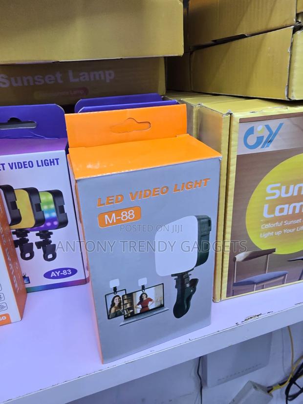 M-88 Portable LED Video Light for Phone, Laptop Vlogging