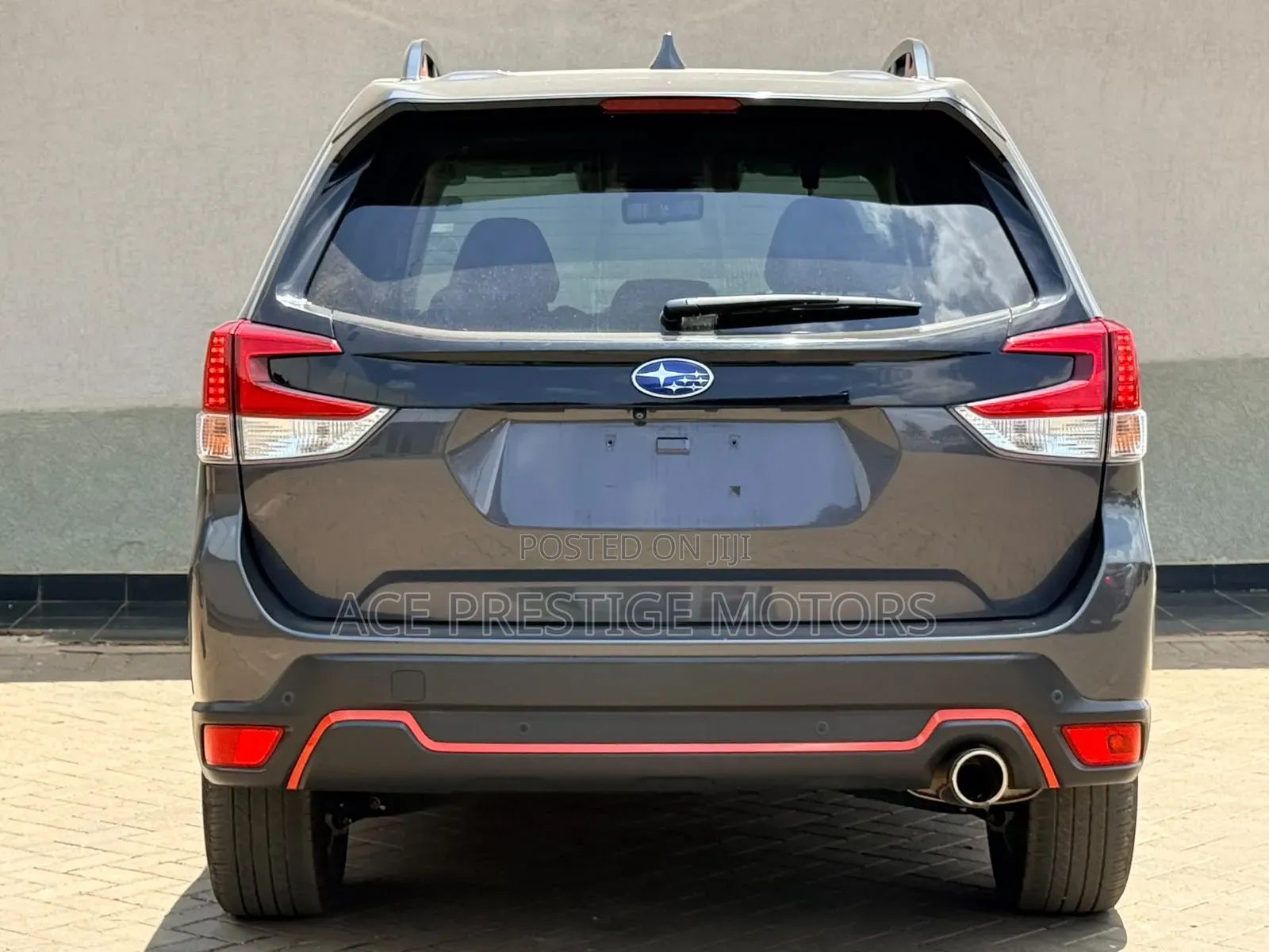 Subaru Forester 2019 Gray