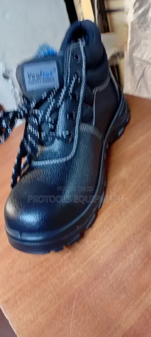 Vaultex Safetyboot Size 37