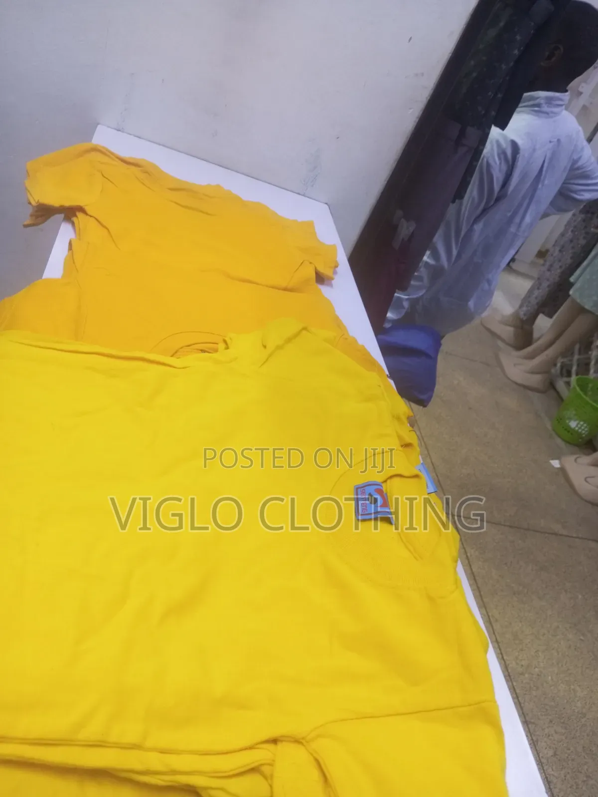 Yellow Kids Roundnecks