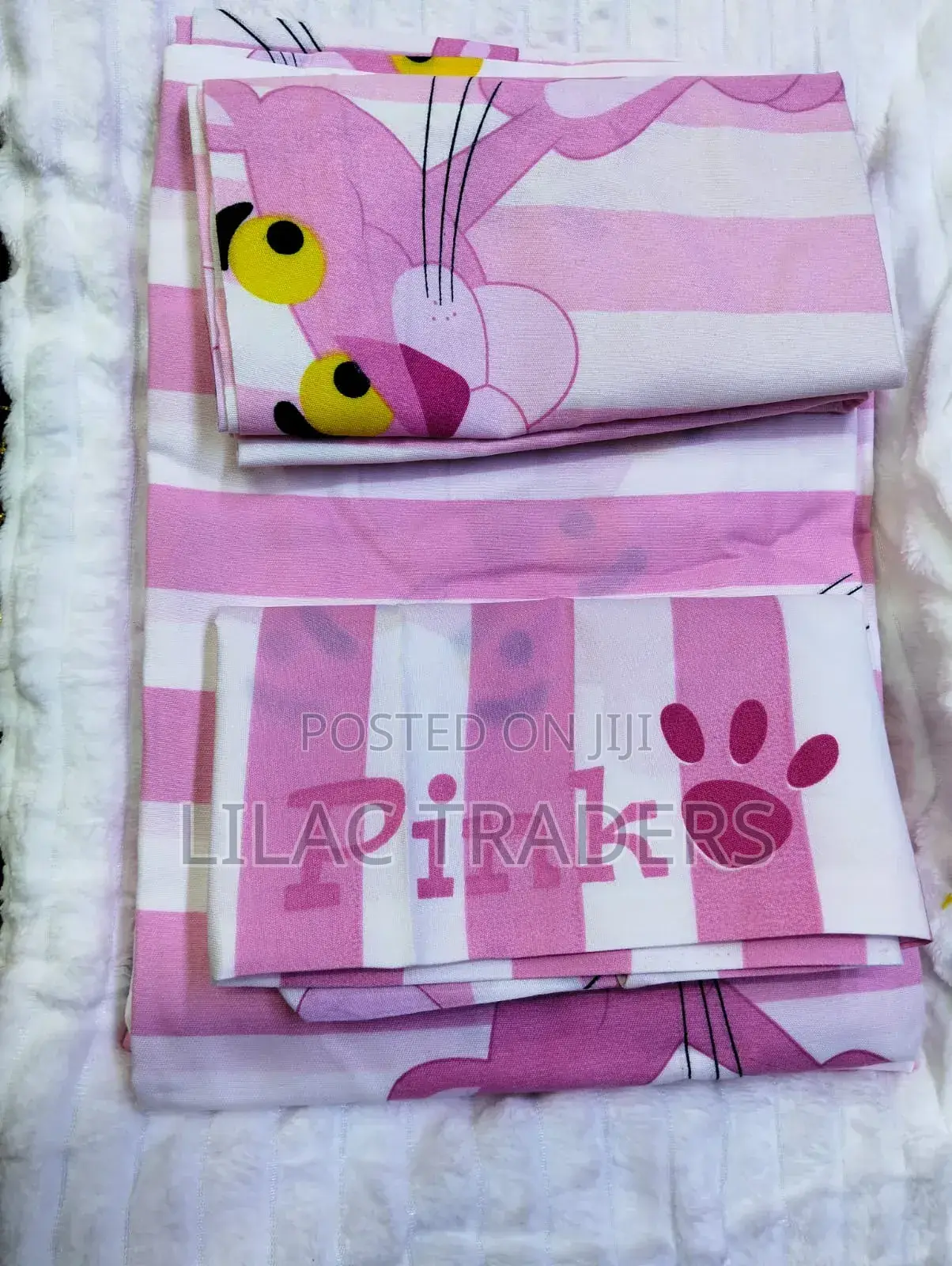 Beautiful 4PC Bedsheet Set – Perfect for Your Bedroom BRWN