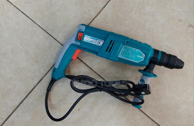 Impactful Rotary Hammer Drill 800w