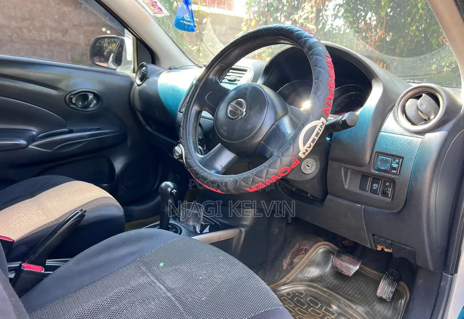 Nissan Latio 1.2 2013 Silver