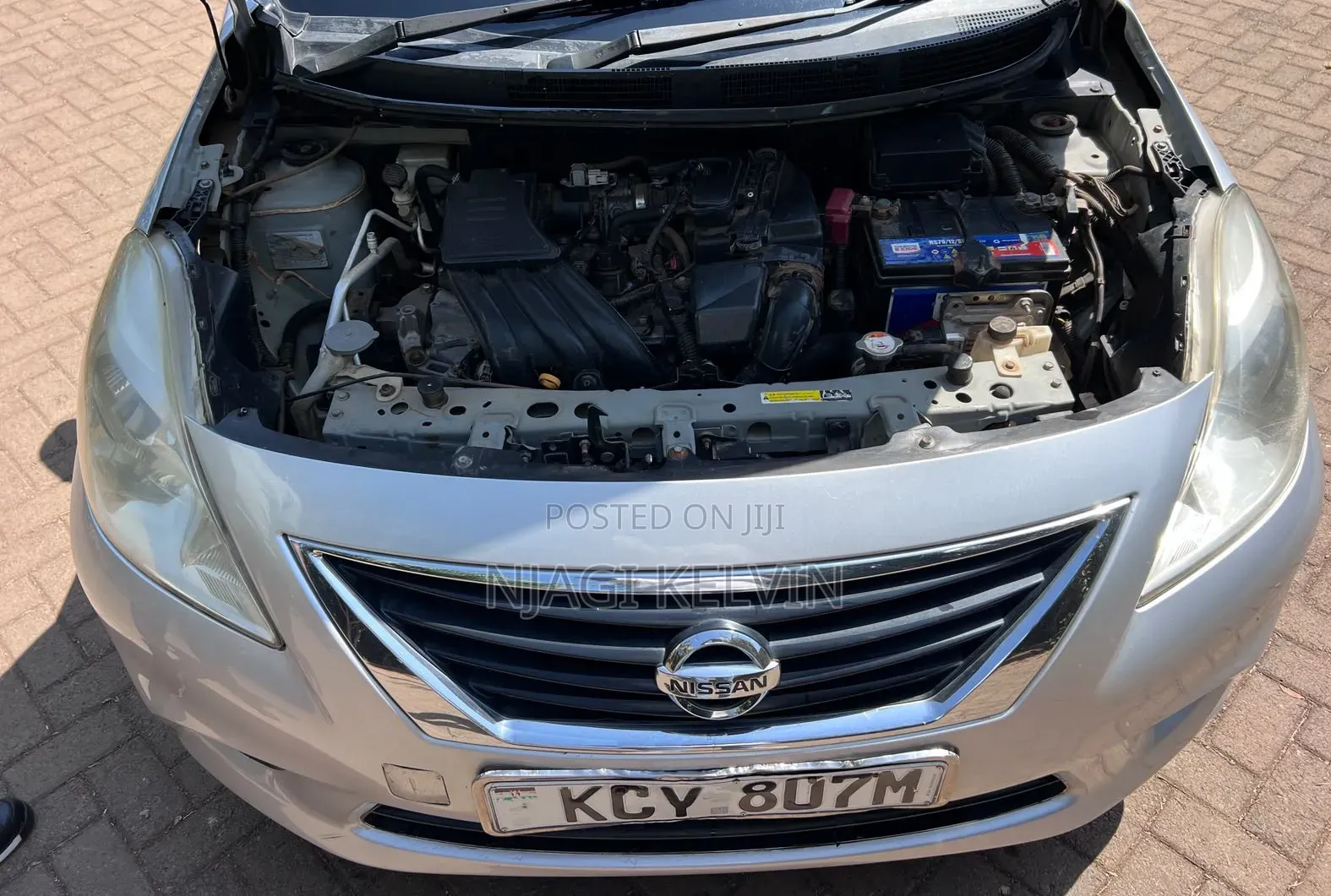 Nissan Latio 1.2 2013 Silver