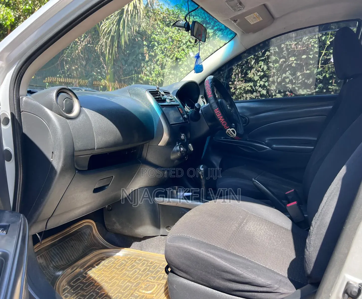Nissan Latio 1.2 2013 Silver
