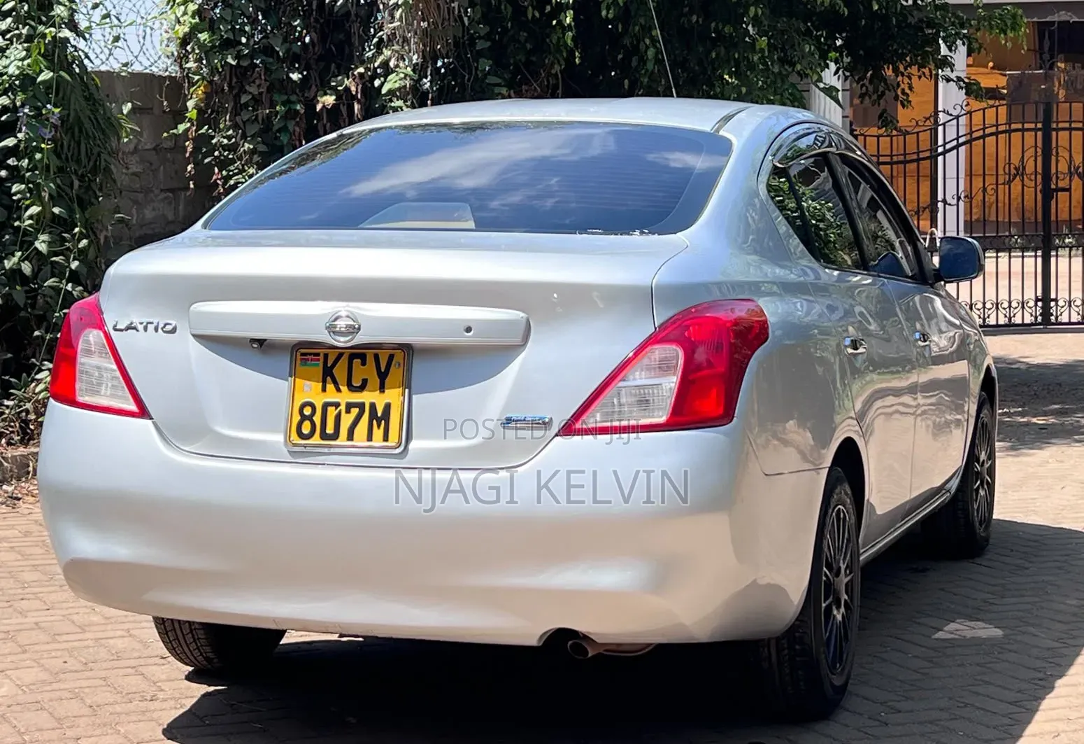 Nissan Latio 1.2 2013 Silver