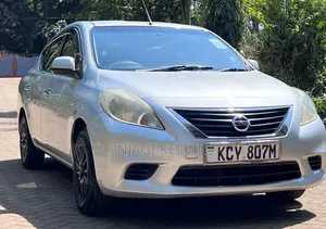Nissan Latio 1.2 2013 Silver