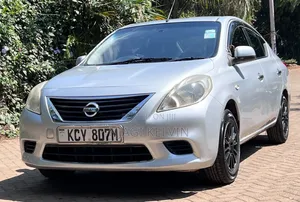 Nissan Latio 1.2 2013 Silver