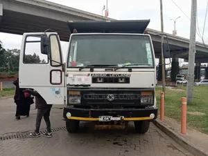 Ashok Leyland 2518 2019 White