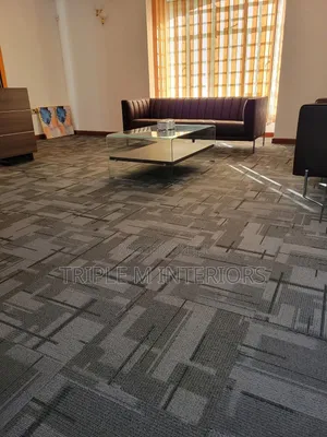 Corporate Square Carpet Tiles / Best Office Deals