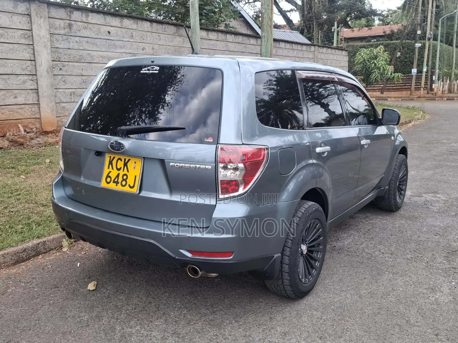 Subaru Forester 2010 Gray