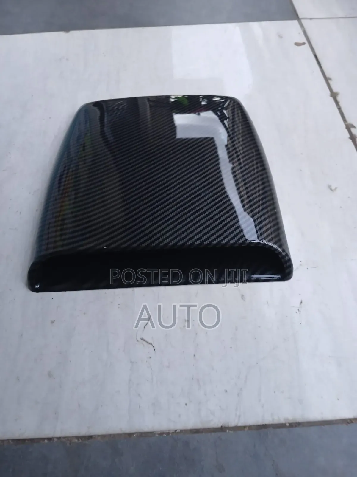 Universal Bonnet Hood Vents | Sporty Car Air Vent Covers