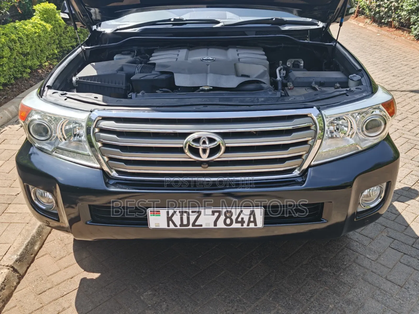 Toyota Land Cruiser 4.6 V8 ZX 2012 Black