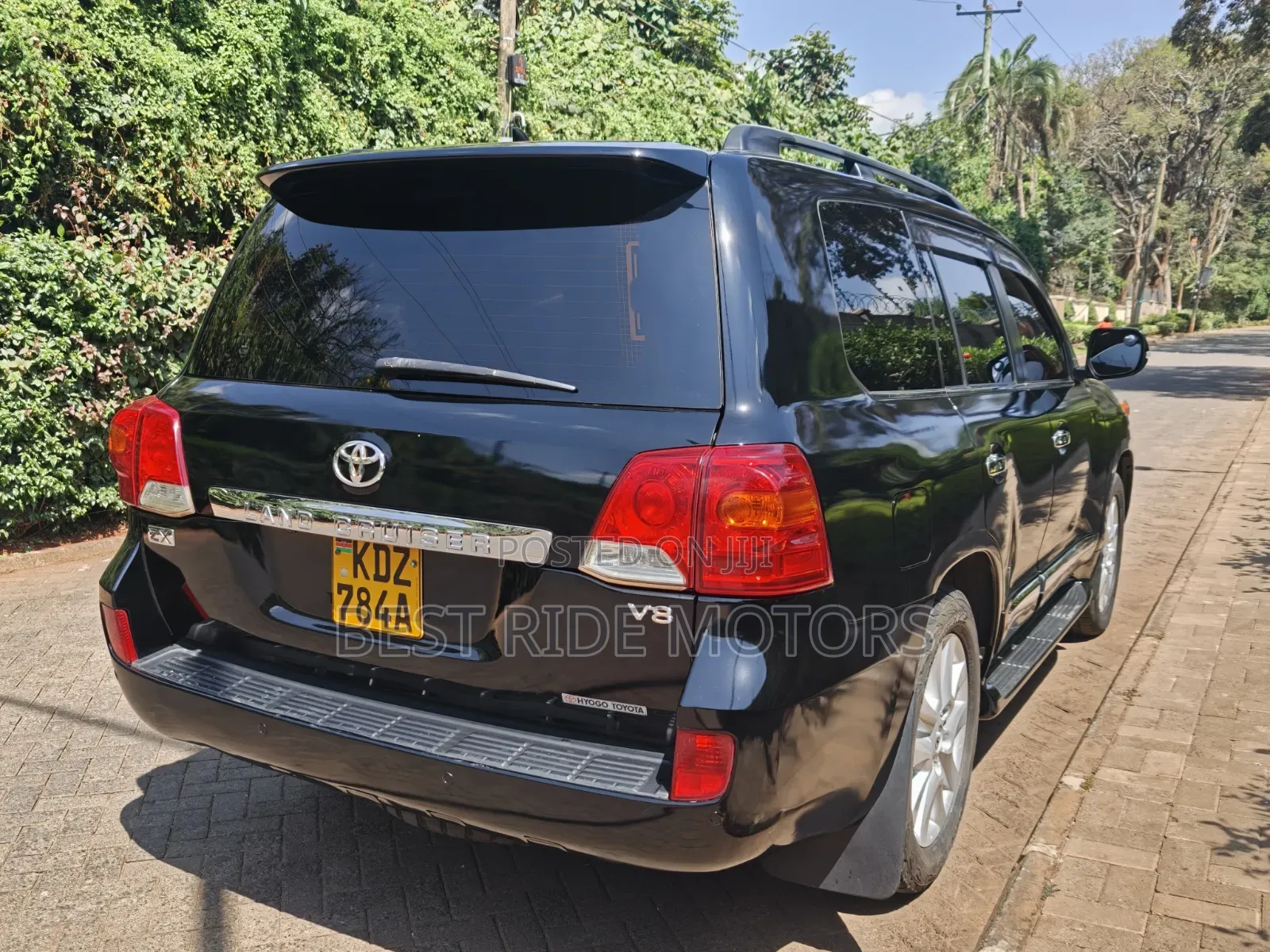 Toyota Land Cruiser 4.6 V8 ZX 2012 Black