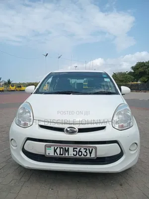 Daihatsu Boon 2016 White