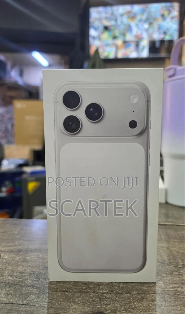 New Apple iPhone 17 Pro Max 256 GB - thumbnail 2