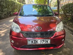 Toyota Passo 2016 Burgundy