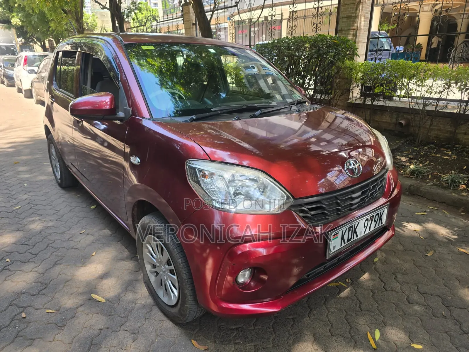 Toyota Passo 2016 Burgundy