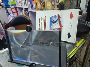 Foldable Smartphone Screen Magnifier for Movies Videos