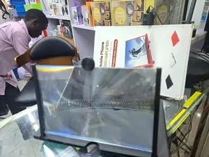 Foldable Smartphone Screen Magnifier for Movies Videos