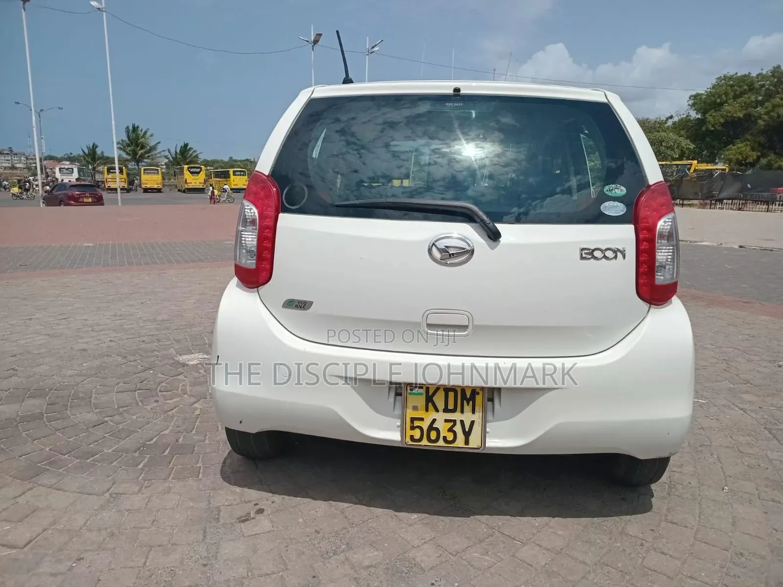 Daihatsu Boon 2016 White