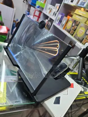 Universal Phone Screen Amplifier With Large Fresnel Lens