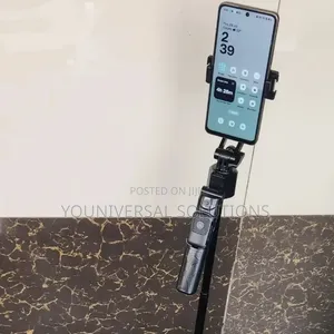 *Q17 Smart Tripod Stand