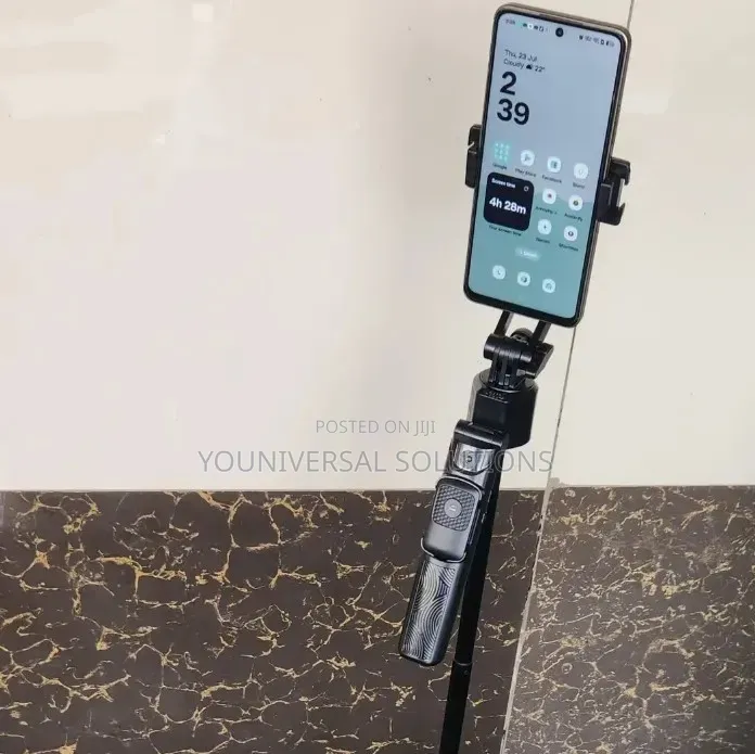 *Q17 Smart Tripod Stand