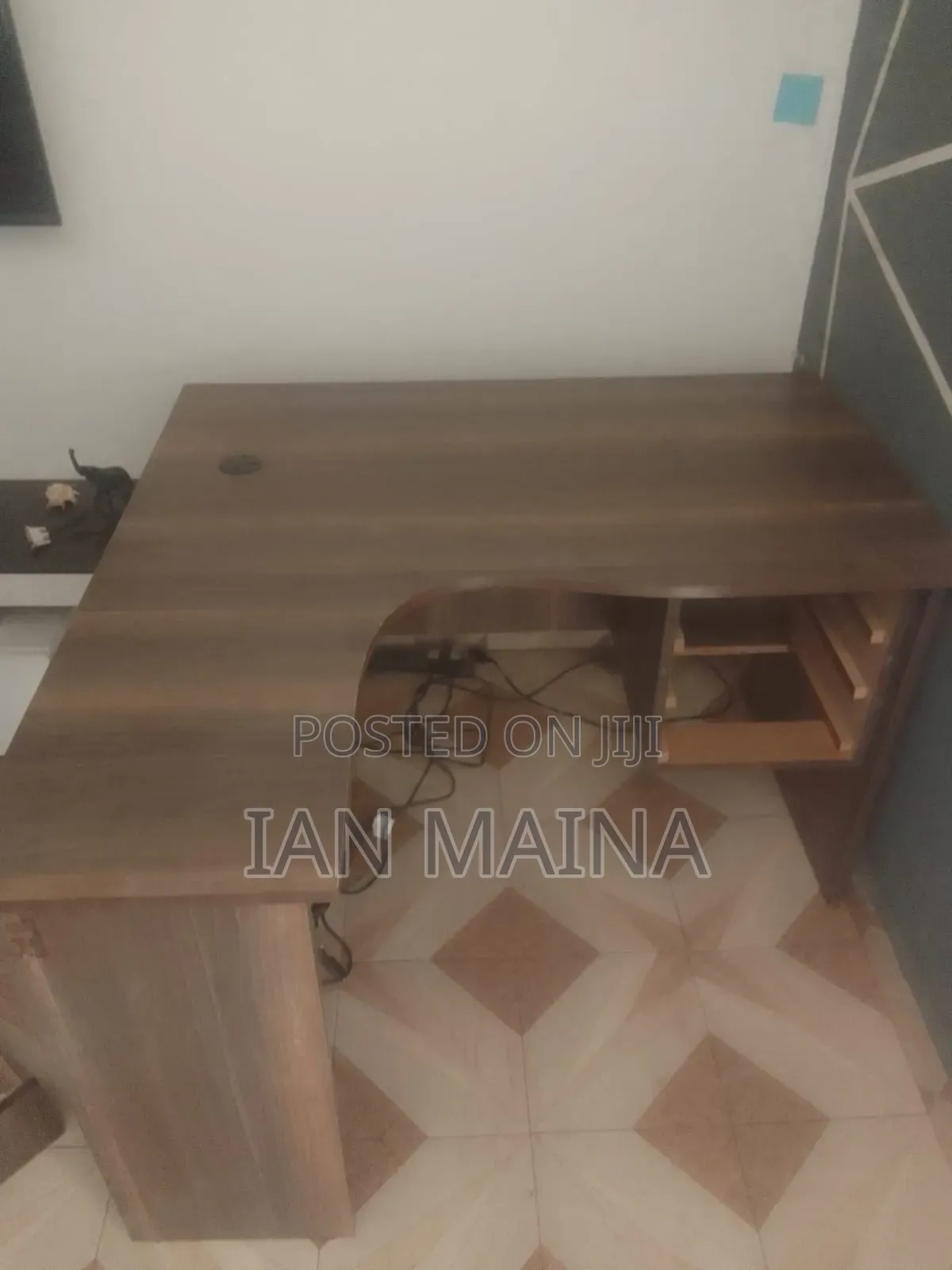 Office Desk for Sale