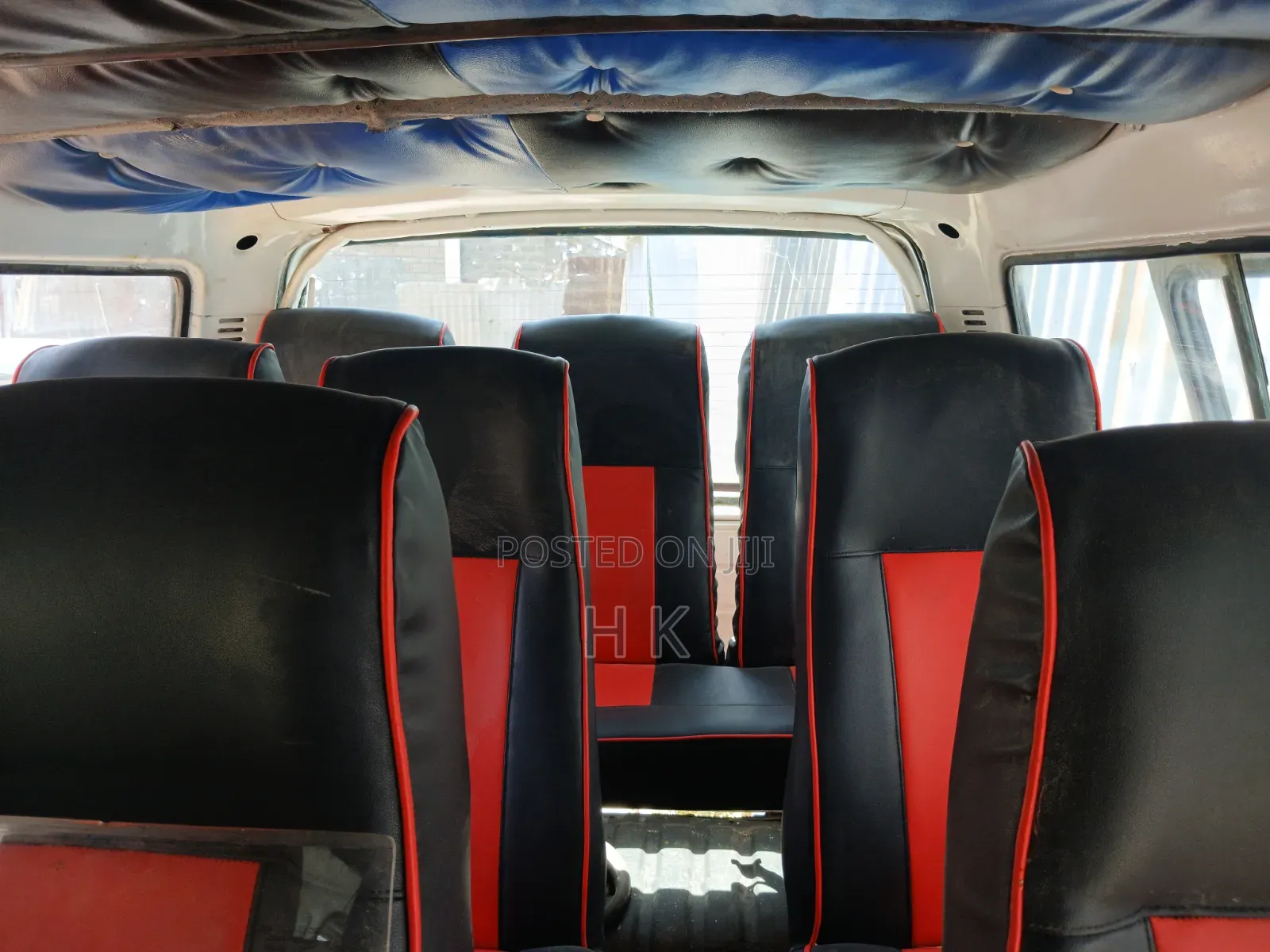 Toyota HiAce 2000 White