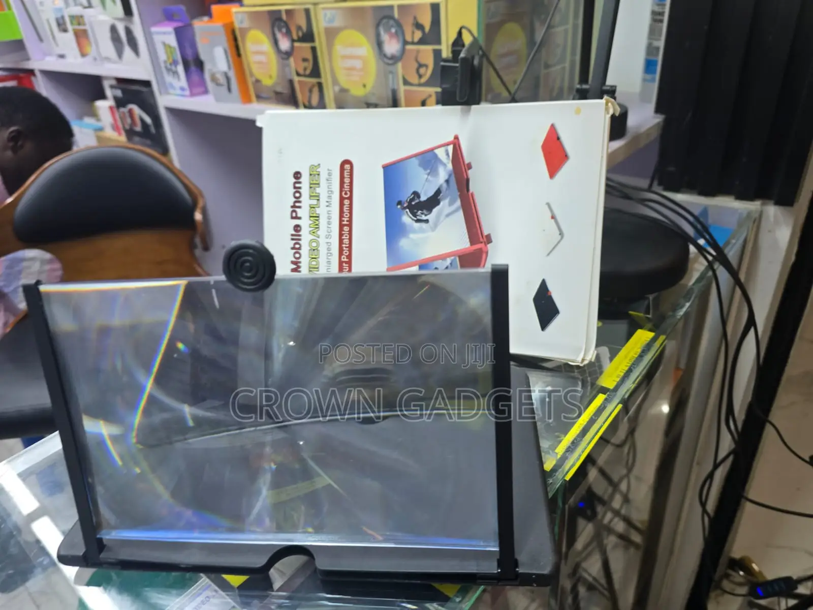 Smartphone Screen Magnifier 4X Zoom for Movies Gaming