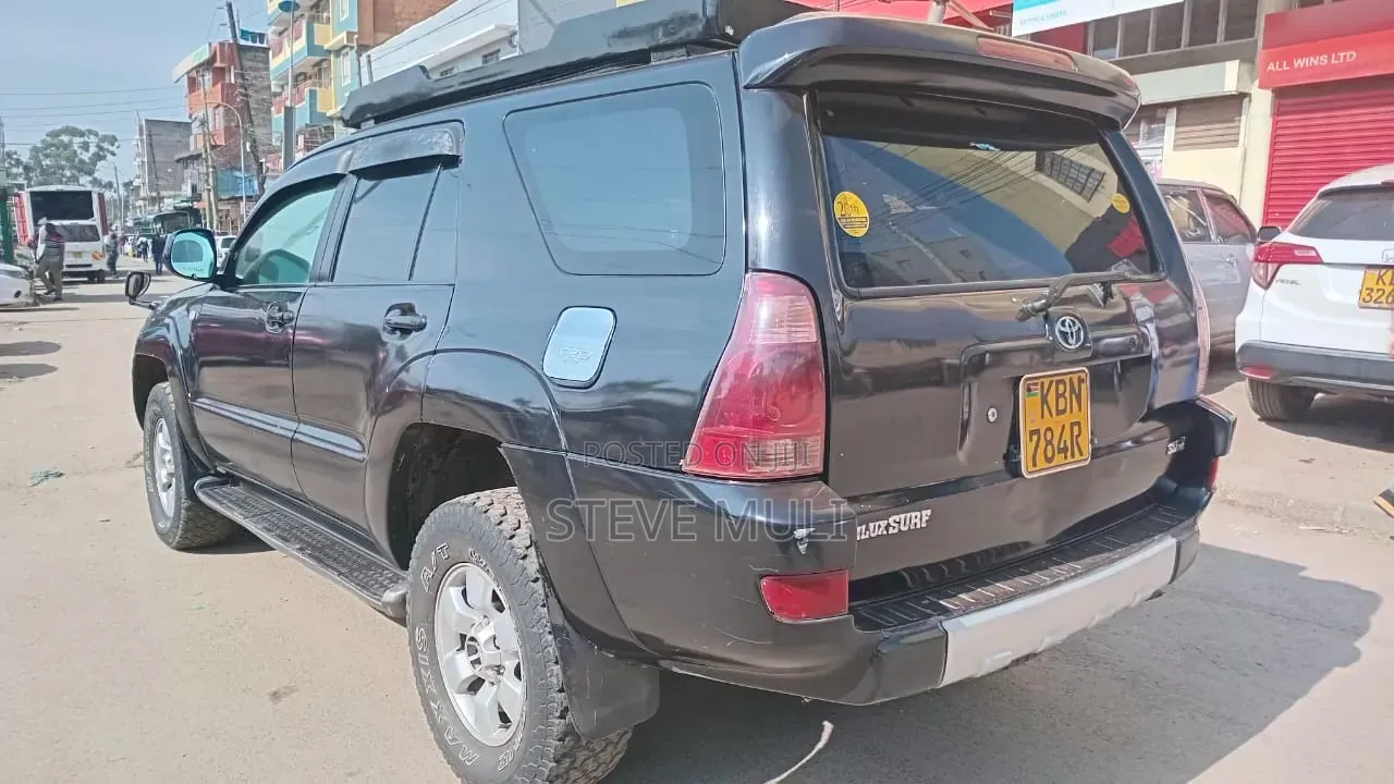 Toyota Hilux Surf 2004 Black