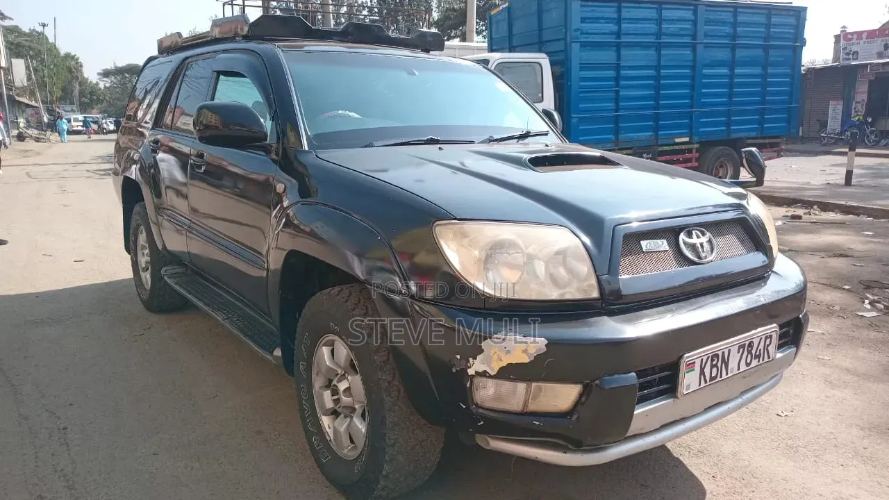 Toyota Hilux Surf 2004 Black