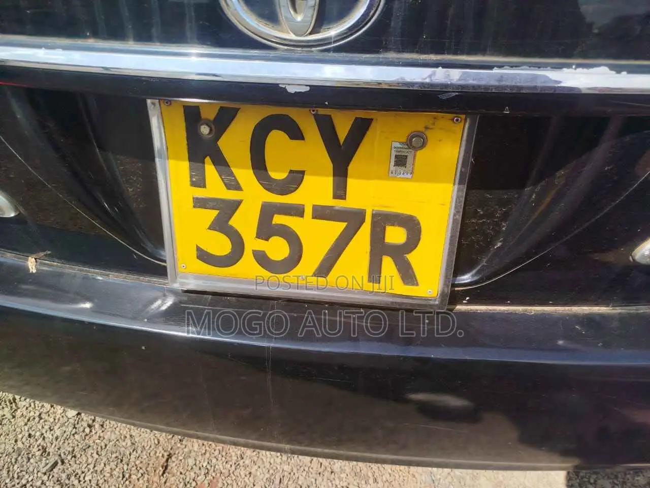 Toyota Crown 2013 Black